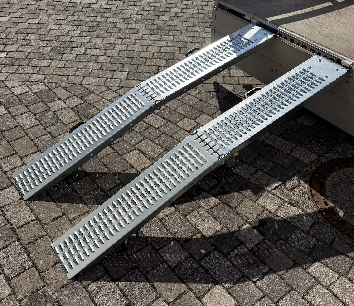 Ausgeklappte Rampen